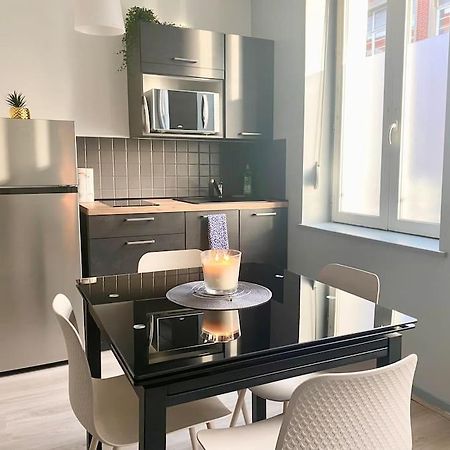 Van Gold - Appartement - Centre Ville Calais Exterior photo